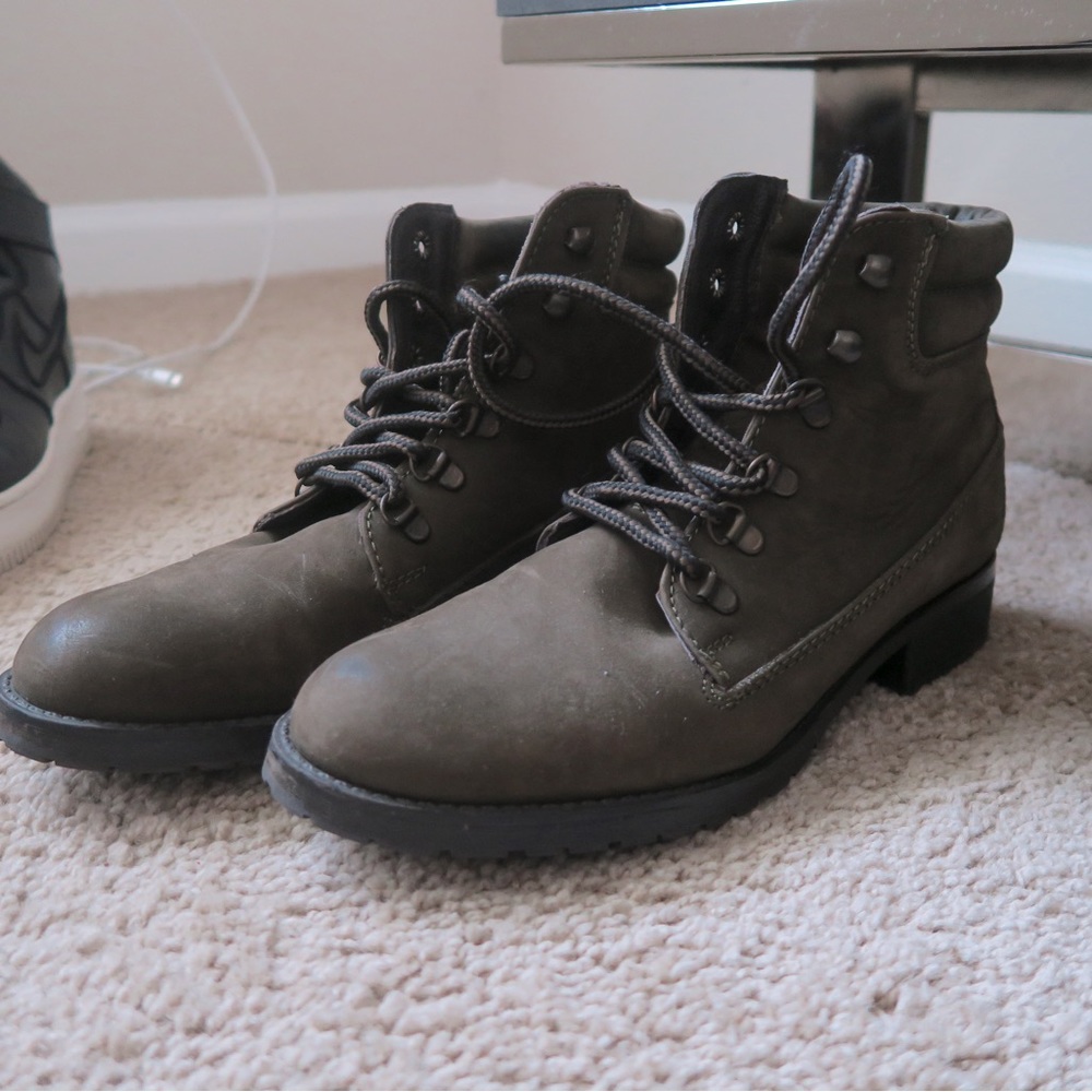Steve Madden, Forrest green combat boots